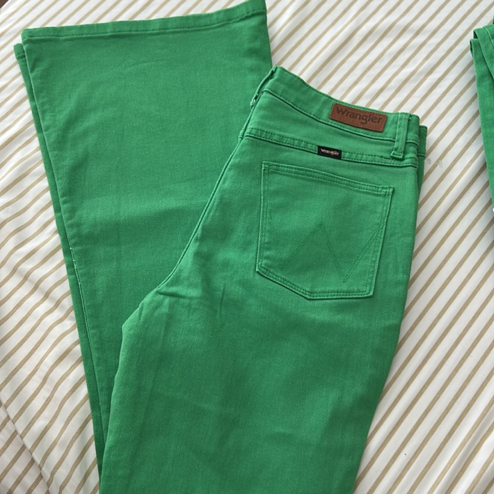 WRANGLER HIGH RISE FIERCE FLARE DENIM JEANS PANTS SIZE 10 X 32 NWT - Picture 9 of 11